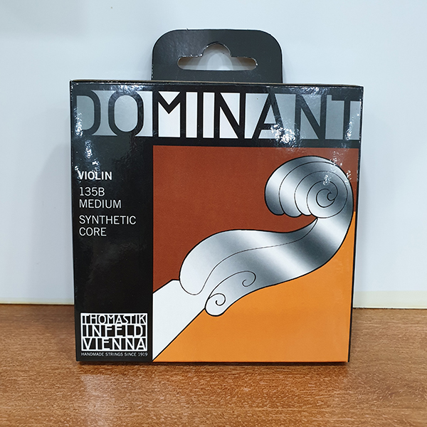 thumbnail image 2 of VC GIVEAWAY | Win 1 Of 20 New Thomastik DOMINANT PRO Violin String Sets 2 of 11